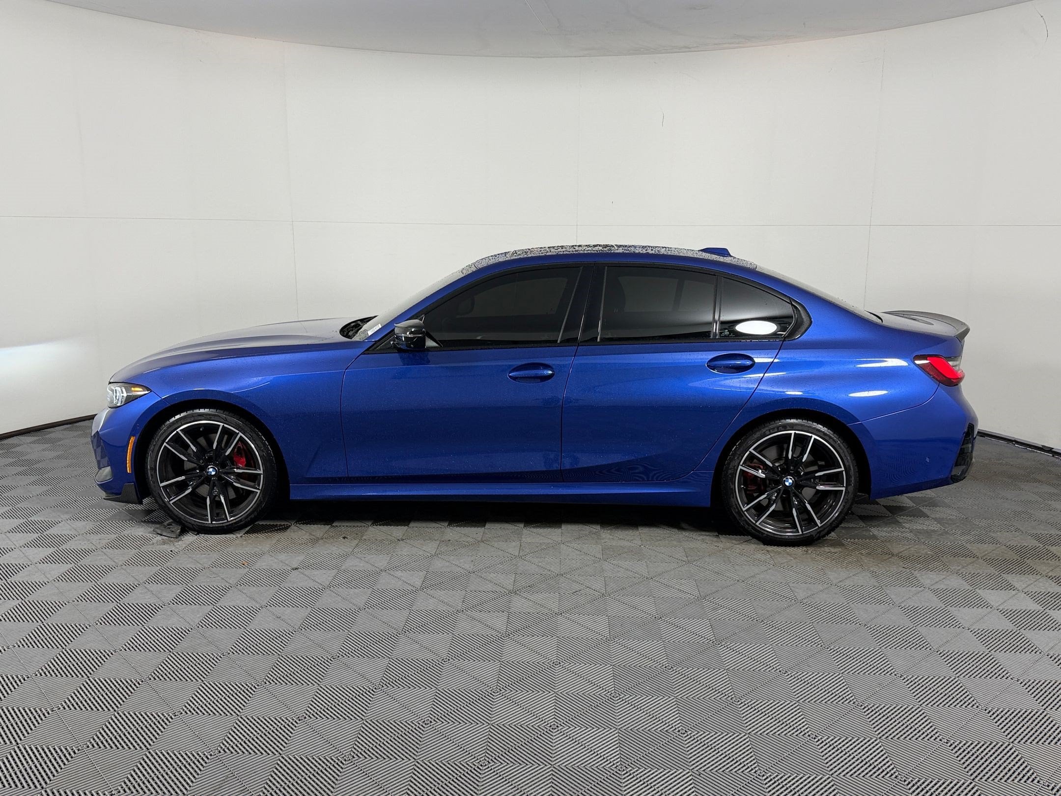 bmw 3 series 2023 3MW49FF07P8D51079 image bmw 3 series 2023 3MW49FF07P8D51079 image